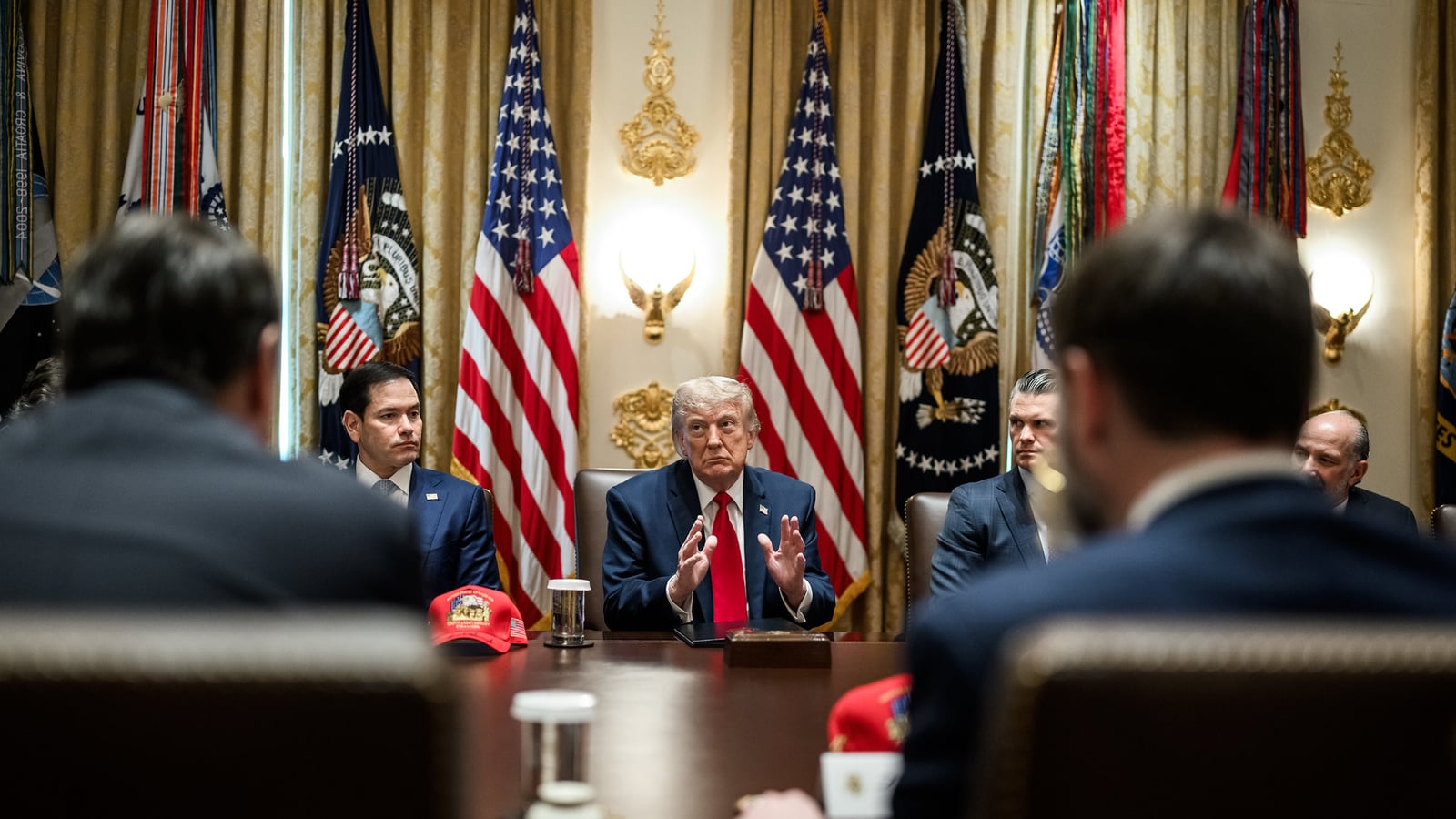 Brasil dormiu enquanto Trump rearranja o tabuleiro comercial global