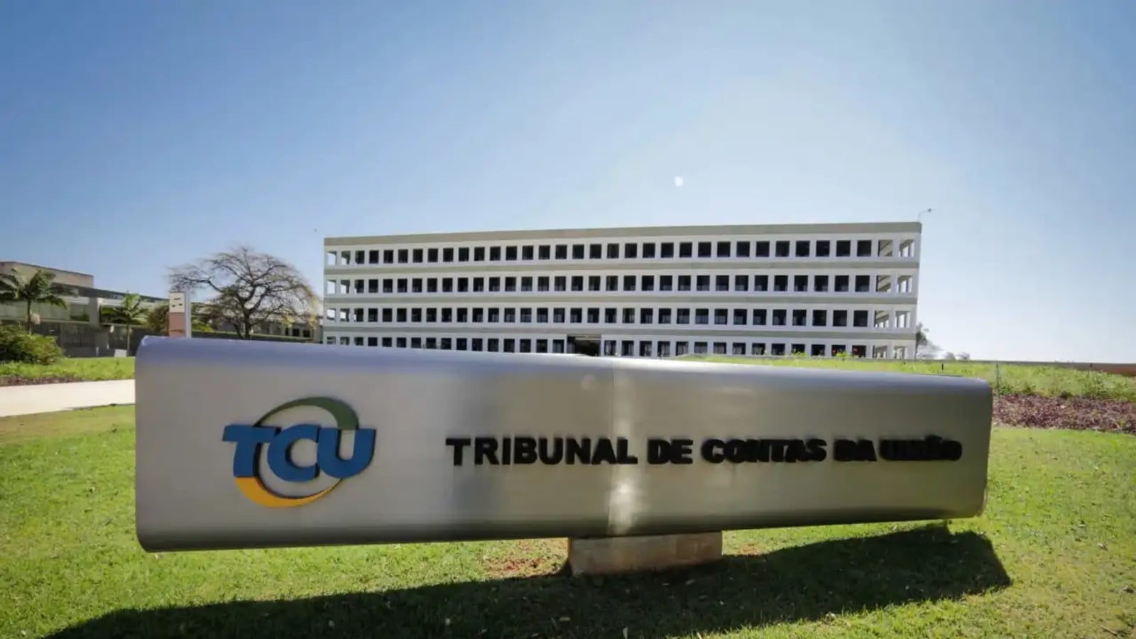 TCU investiga resgate de R$ 6,5 bilhões ao BRB com garantias do GDF